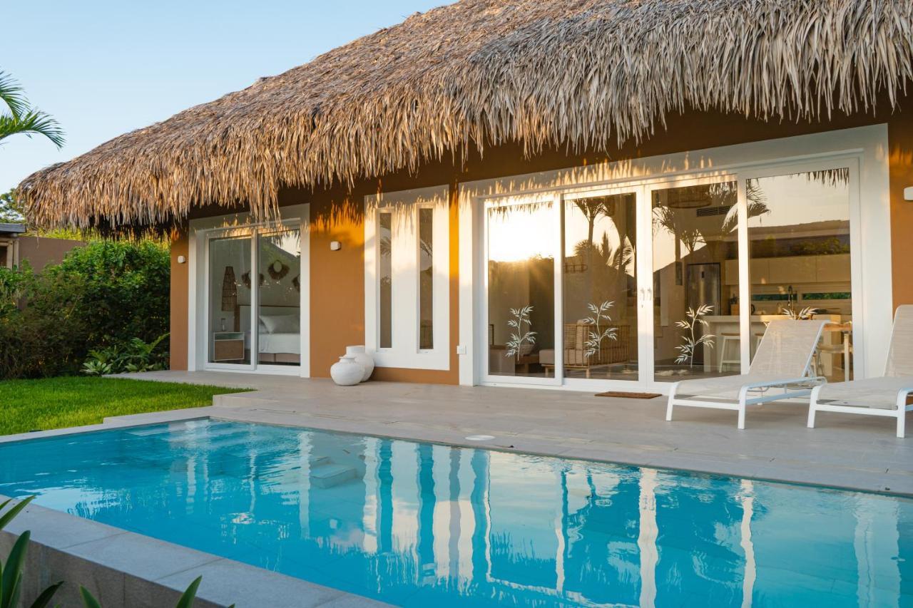 Tanusas Retreat & Spa Puerto Cayo Kültér fotó