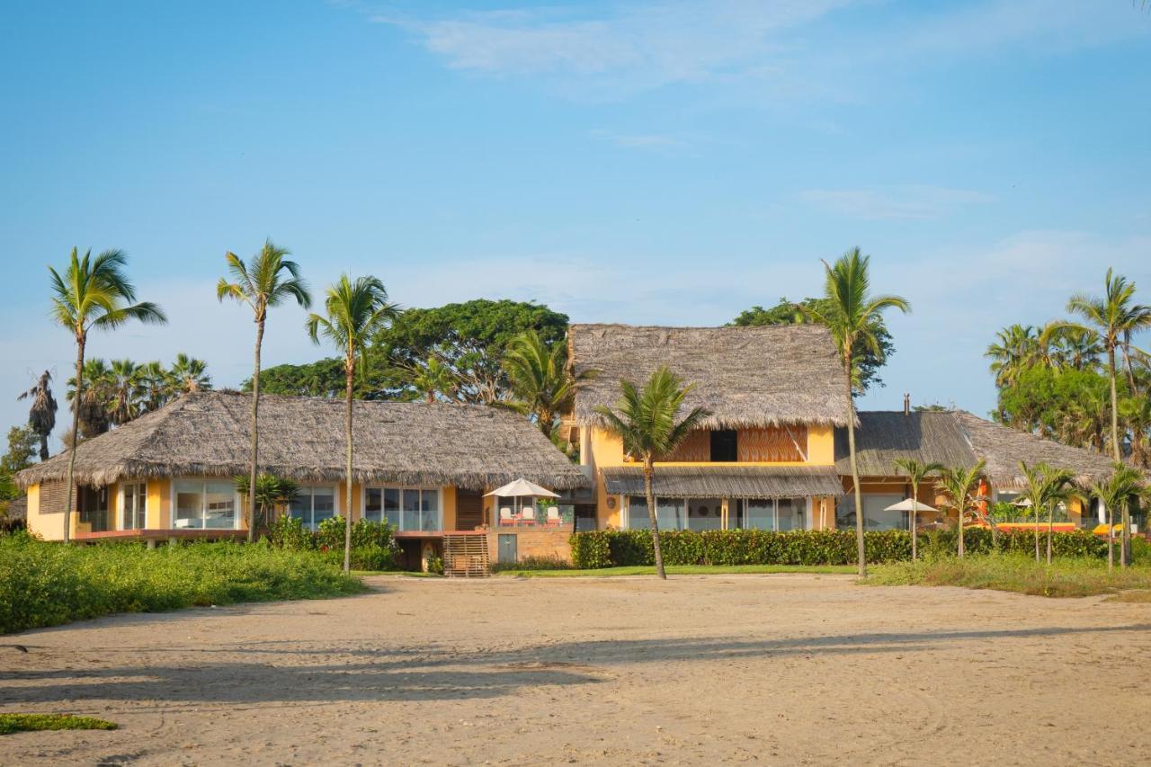 Tanusas Retreat & Spa Puerto Cayo Kültér fotó