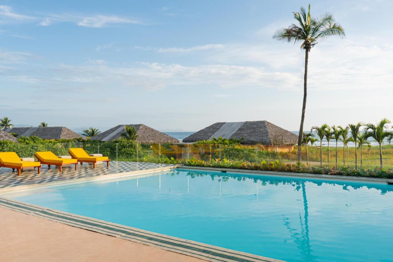 Tanusas Retreat & Spa Puerto Cayo Kültér fotó